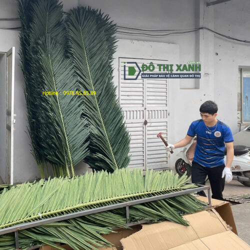 Cung cấp, lắp đặt lá dừa ngụy trang, cột thép giá cây dừa Toàn Quốc – www.dothixanh.com.vn
